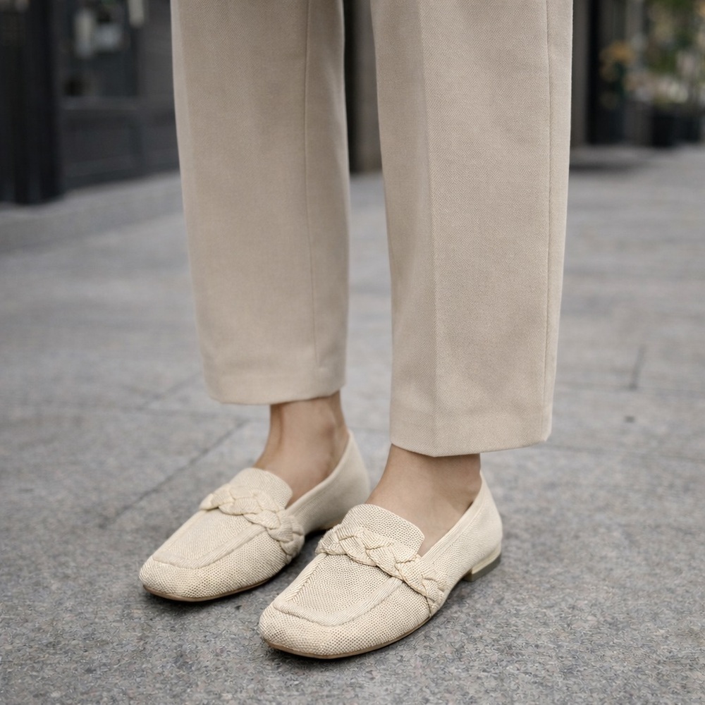 Vivaia Caitlin Square Toe Braided Knot Loafers Size 37.5/7